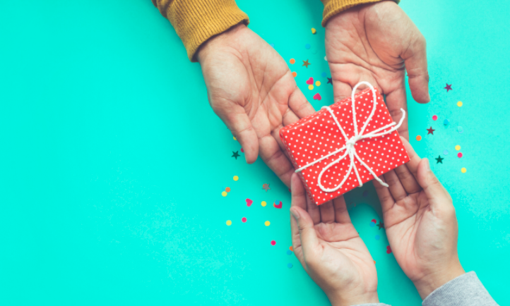 10 steps to become the ultimate gift giver!