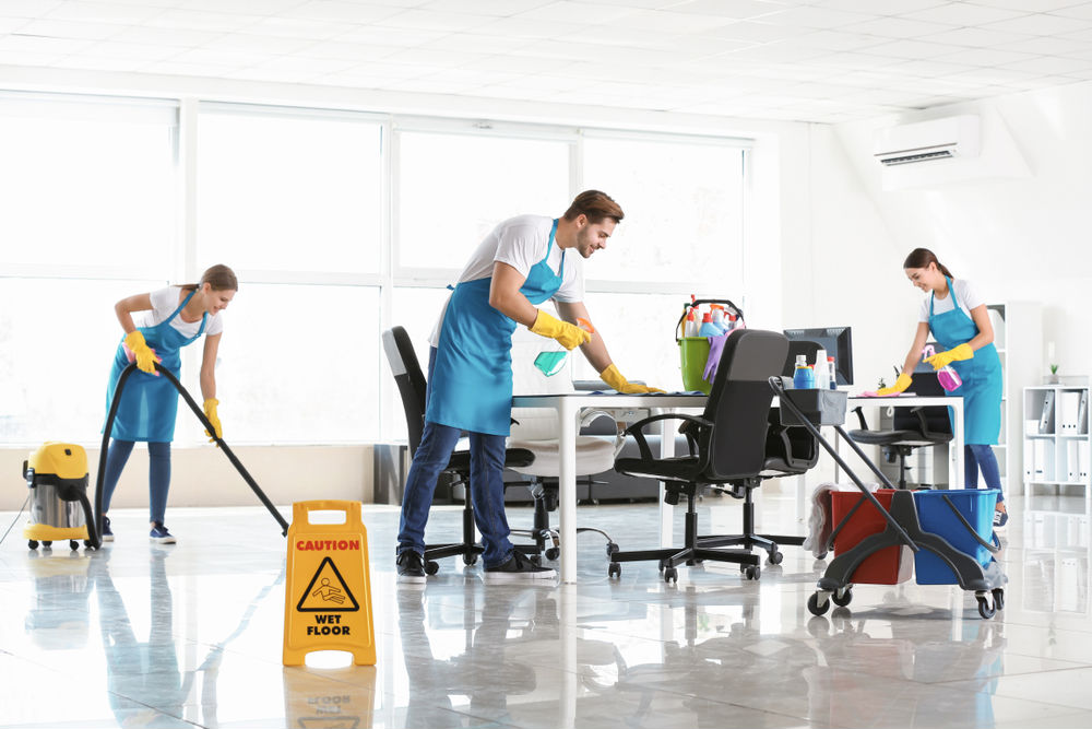 9 Secrets to Hire the Best Professional Cleaning Company