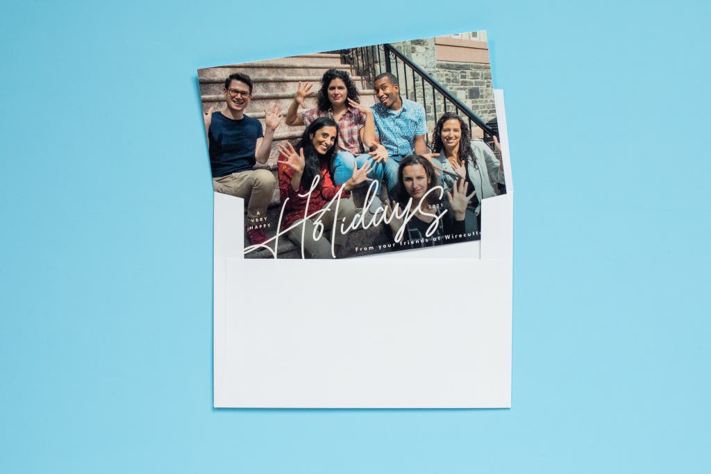 How to Make Personalized Holiday Photo Cards With Mixbook