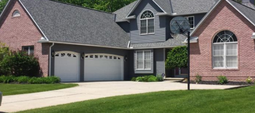 Why Should a Garage Door Be Repaired by Experts?