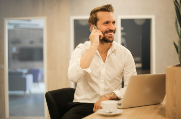 Why Your Business Absolutely Needs a Cloud Phone System