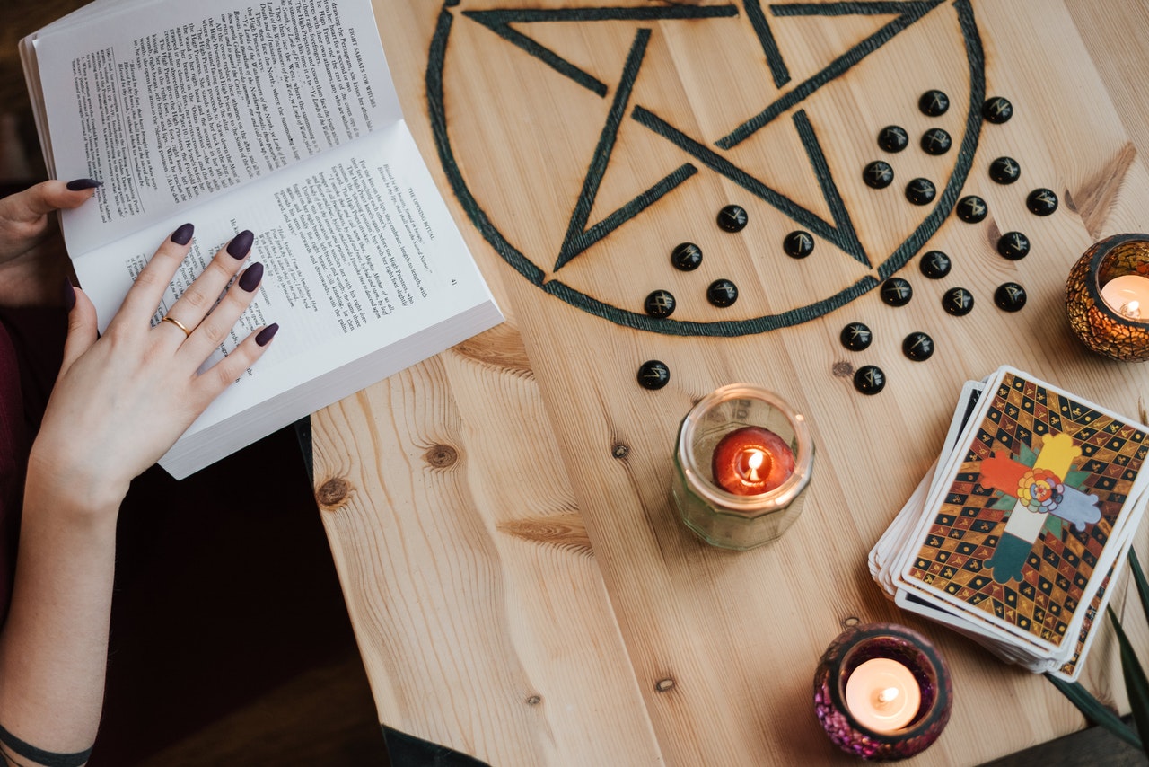 Tarot Reading: How Much Do You Know About It?