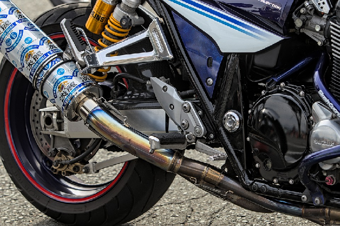 How Does a Motorcycle Muffler Work?