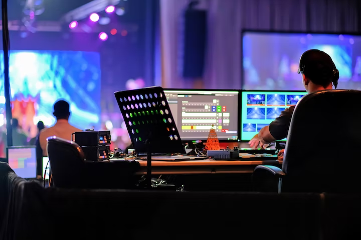 Is it Worth it Investing in a Professional Lighting Company for a Live Event?