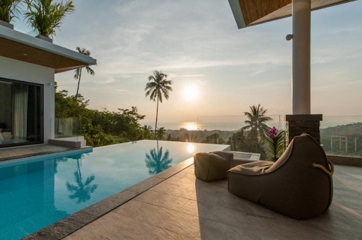 Retreat in Paradise: Ocean View Pool Villas Near Bangkok